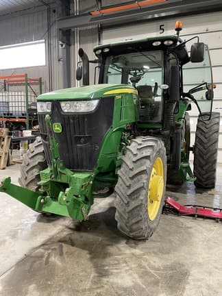 Image of John Deere 7230R equipment image 2