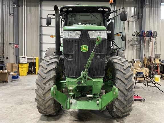 Image of John Deere 7230R equipment image 4