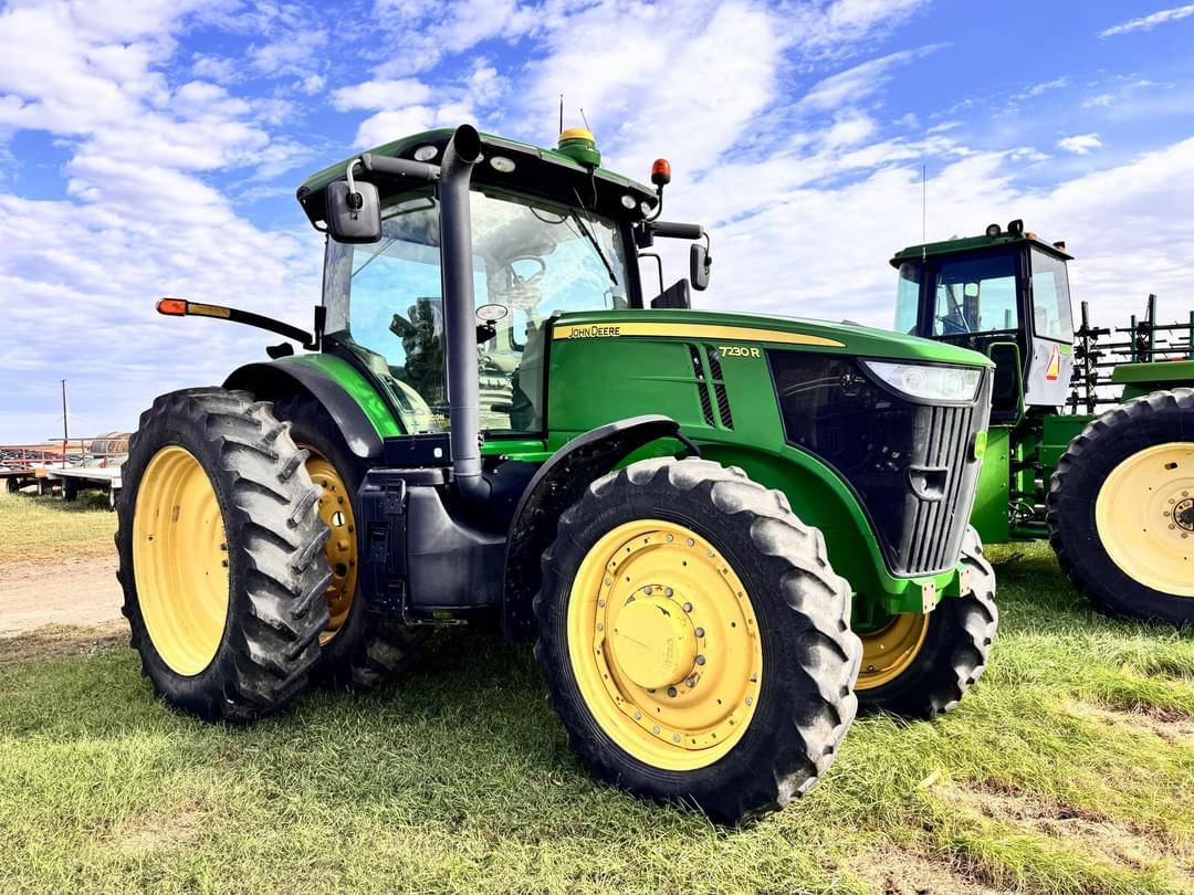 Image of John Deere 7230R Primary image