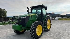 2013 John Deere 7230R Image