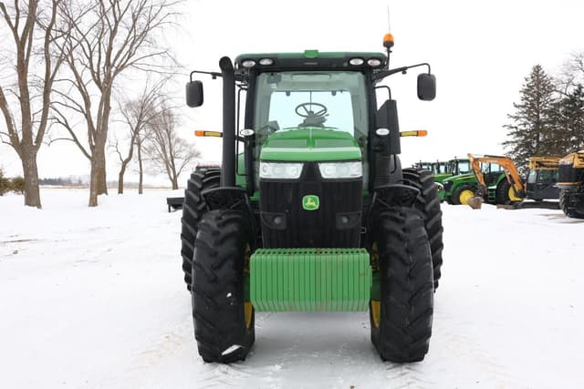 Image of John Deere 7230R equipment image 3