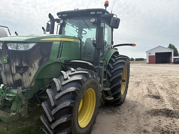 Image of John Deere 7230R equipment image 2