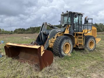 Main image John Deere 724K