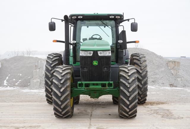 Image of John Deere 7260R equipment image 3
