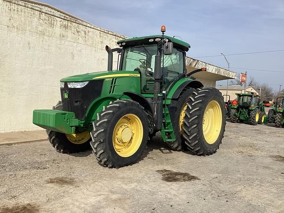 Image of John Deere 7260R equipment image 1