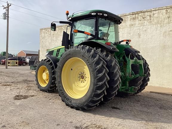 Image of John Deere 7260R equipment image 2