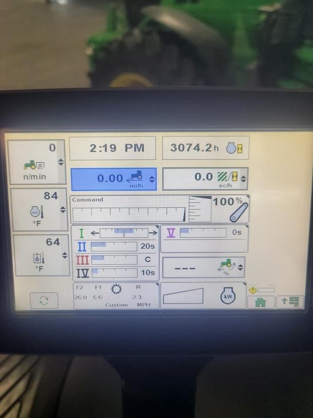 Image of John Deere 7260R equipment image 4