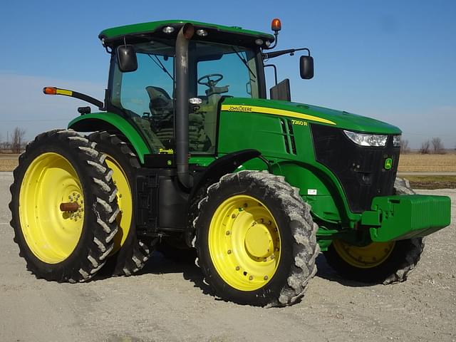 Image of John Deere 7260R equipment image 1