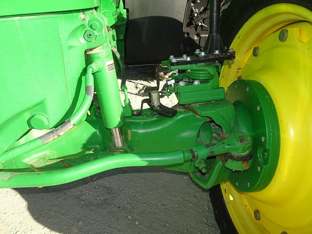 Image of John Deere 7260R equipment image 1