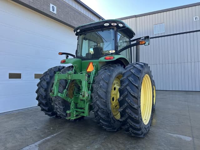 Image of John Deere 7260R equipment image 2