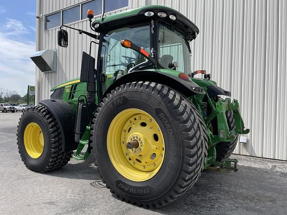 Image of John Deere 7280R equipment image 4