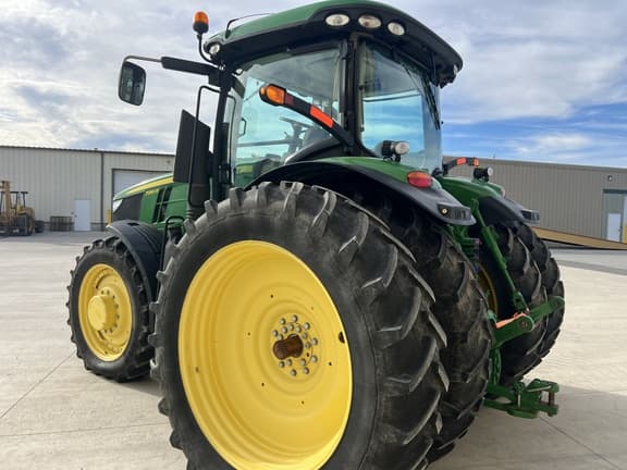 Image of John Deere 7280R equipment image 4