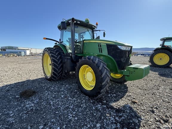 Image of John Deere 7280R equipment image 1
