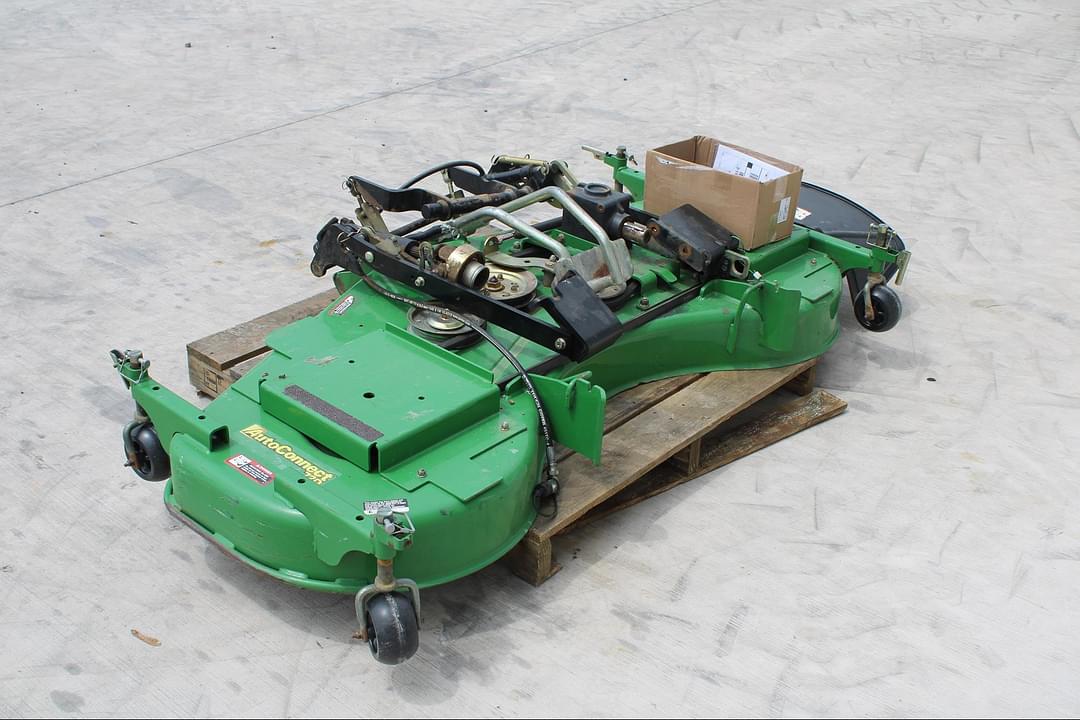 Image of John Deere 72D Primary image
