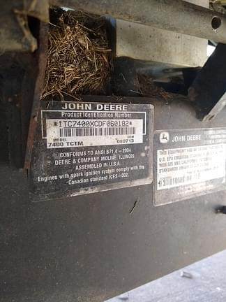Image of John Deere 7400 equipment image 4