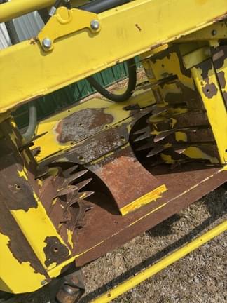Image of John Deere 770 equipment image 2