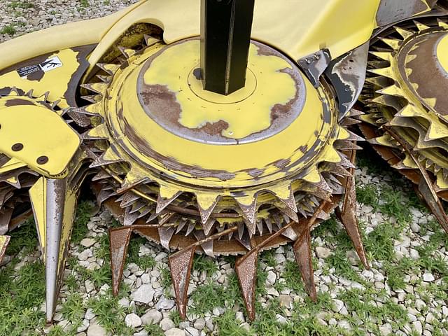 Image of John Deere 770 equipment image 4
