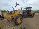 2013 John Deere 772G Image