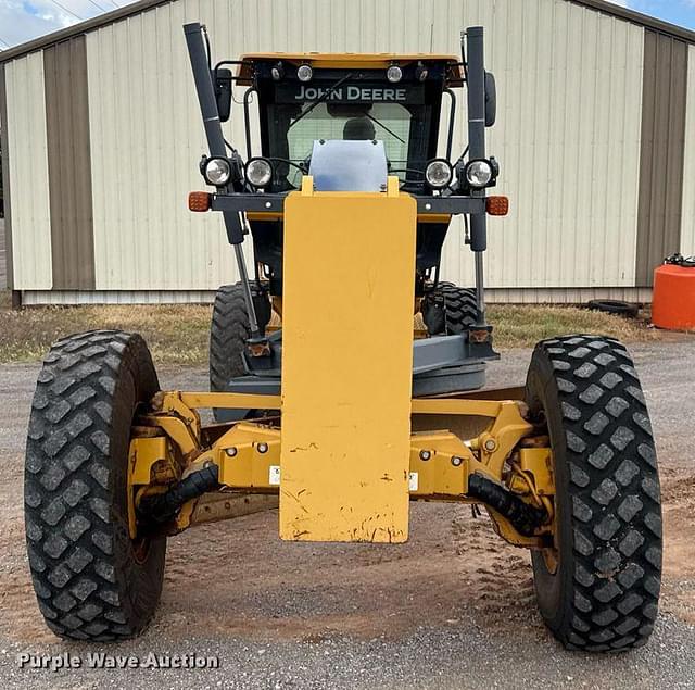 Image of John Deere 772G equipment image 1