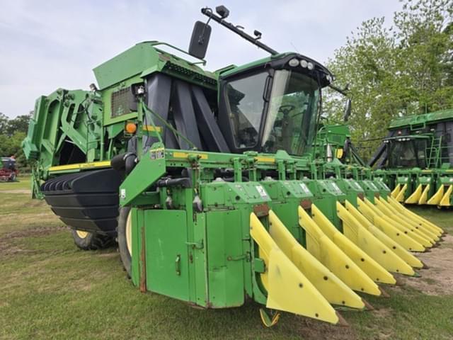 Image of John Deere 7760 equipment image 2