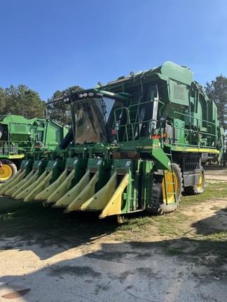 Main image John Deere 7760