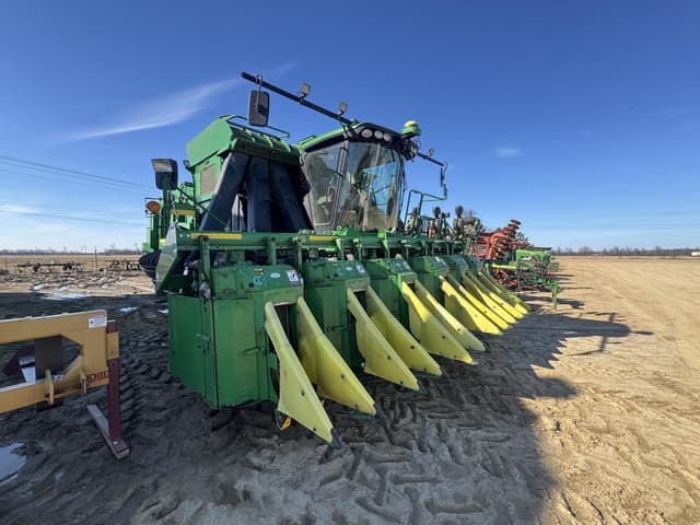 Image of John Deere 7760 equipment image 4