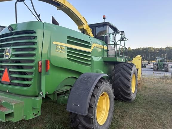Image of John Deere 7780 equipment image 3