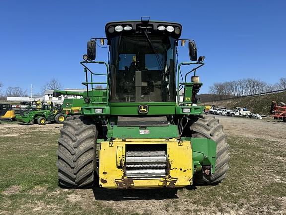 Image of John Deere 7780 equipment image 2