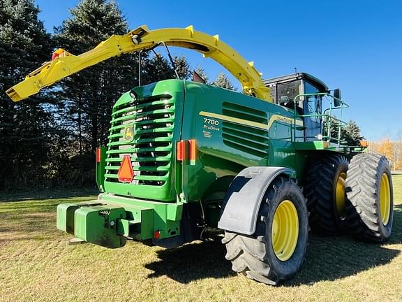 Image of John Deere 7780 equipment image 2