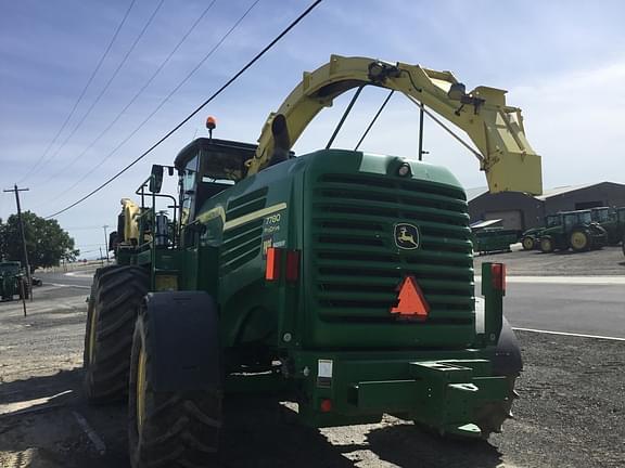 Image of John Deere 7780 equipment image 2