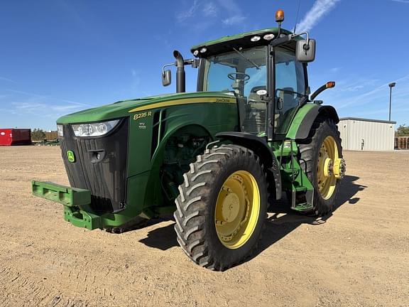 Image of John Deere 8235R Primary image