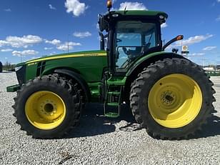 Main image John Deere 8235R 1