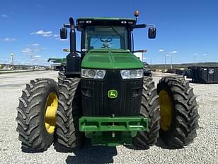 Main image John Deere 8235R 8