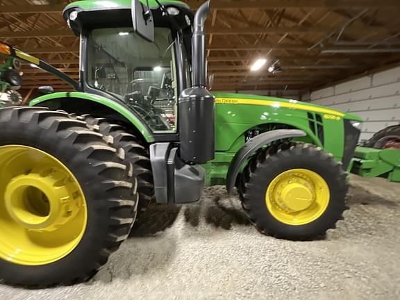 Image of John Deere 8235R Primary image