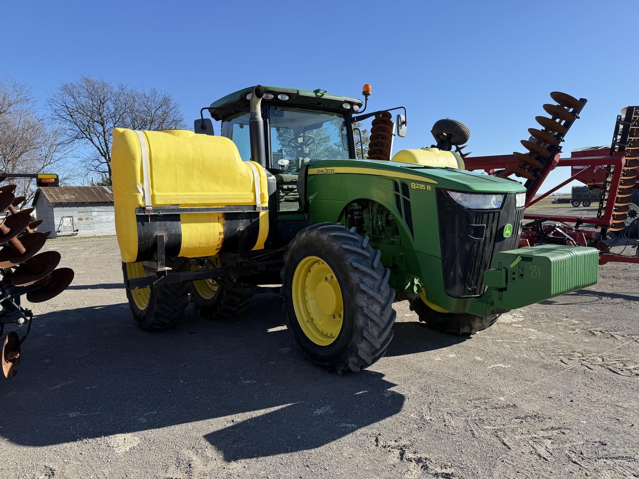 2013 John Deere 8235R Equipment Image0