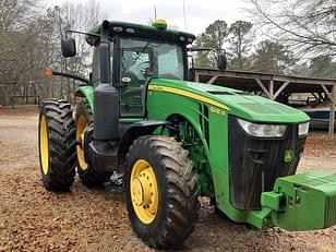 Main image John Deere 8235R 0