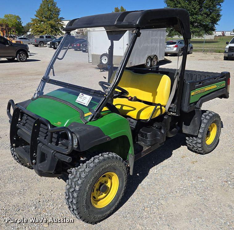 Image of John Deere Gator 825 Primary image