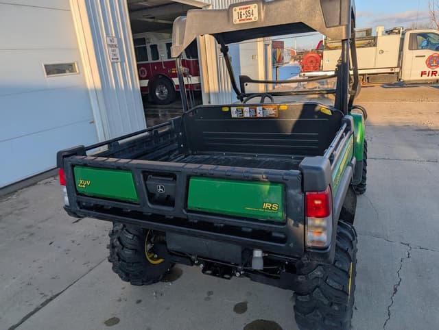 Image of John Deere Gator XUV 825i equipment image 3
