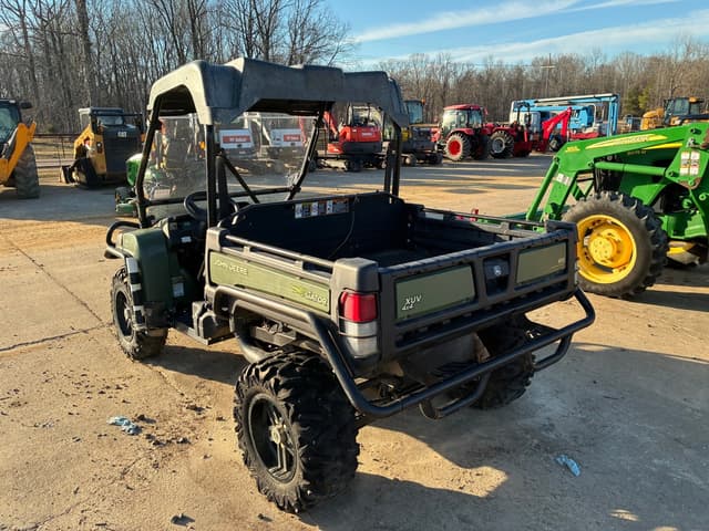 Image of John Deere Gator XUV 825i equipment image 2