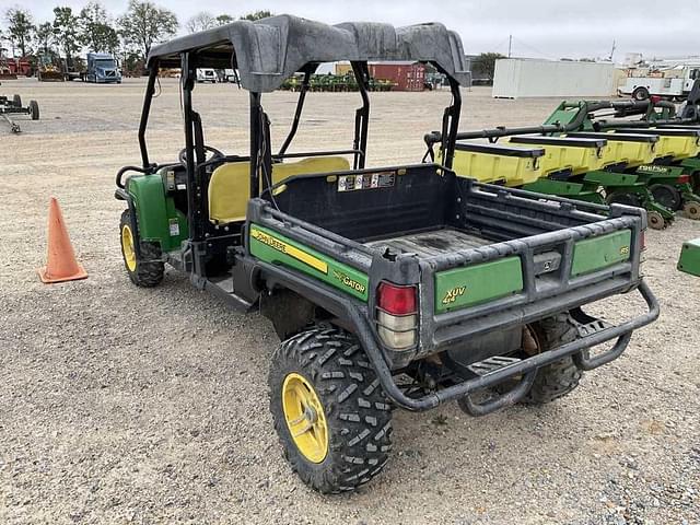 Image of John Deere Gator XUV 825i equipment image 1