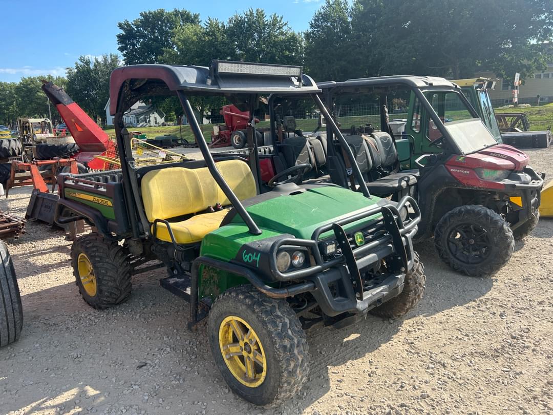Image of John Deere Gator XUV 825i Primary image