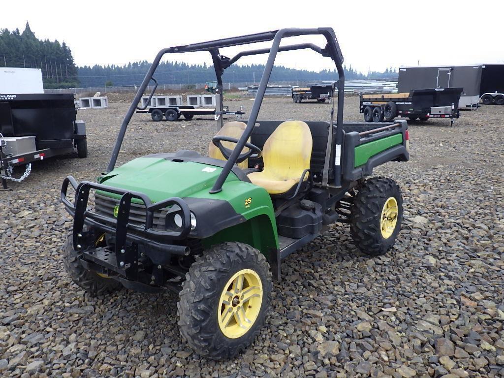 Image of John Deere Gator XUV 825i Primary image