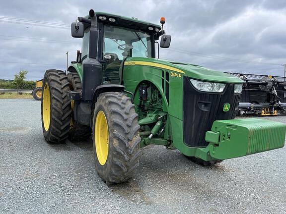 Image of John Deere 8285R equipment image 1