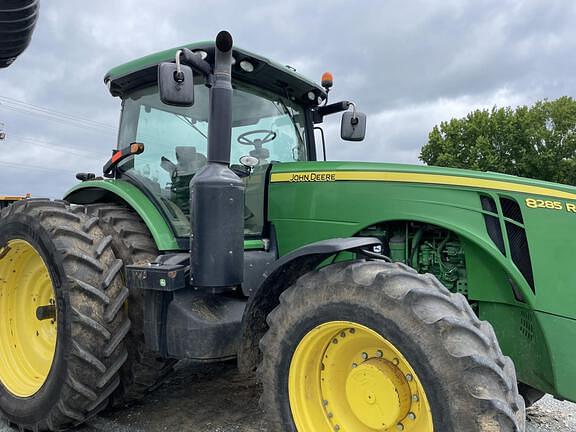 Image of John Deere 8285R equipment image 2