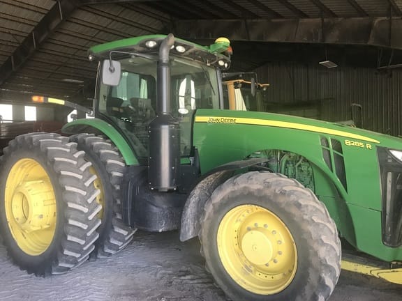 Main image John Deere 8285R