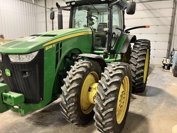 Image of John Deere 8285R equipment image 1