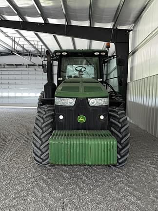 Image of John Deere 8285R equipment image 2