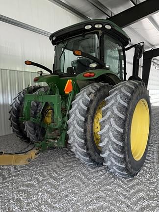Image of John Deere 8285R equipment image 3