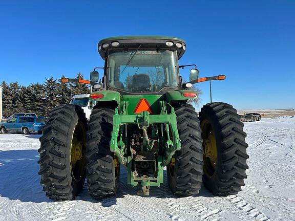 Image of John Deere 8285R equipment image 3