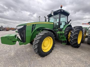 Main image John Deere 8285R